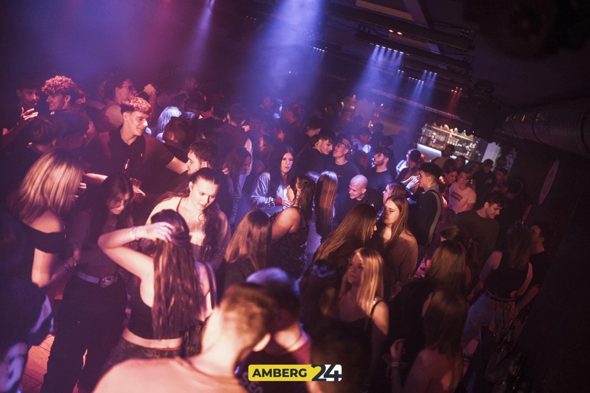 Am Wochenende habt ihr im Happy Rock gefeiert - sogar ab 16. (Bild: Martin Sponsel)