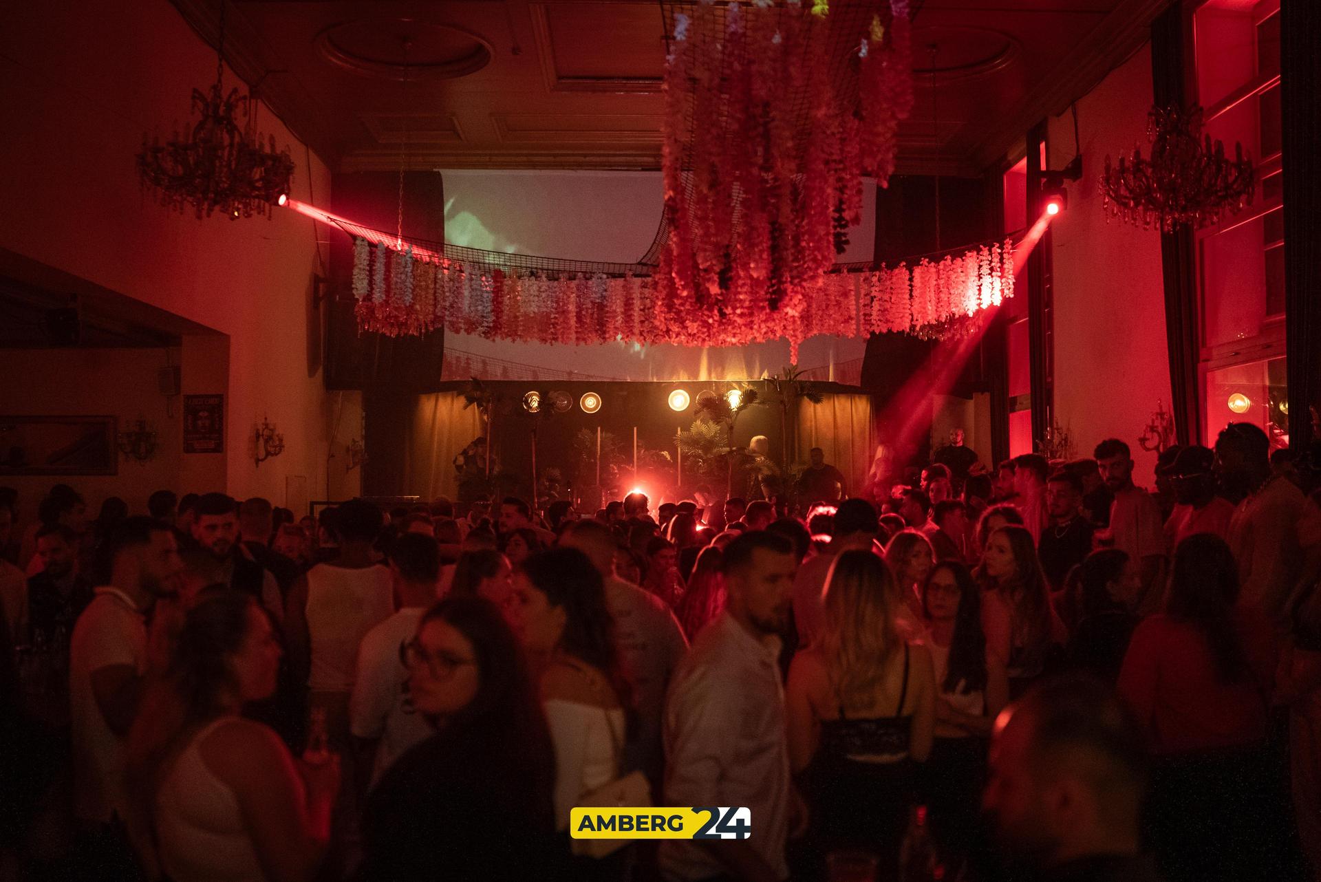 „Loco Loco” am Samstag im Casino. (Bild: Mario Donhauser)