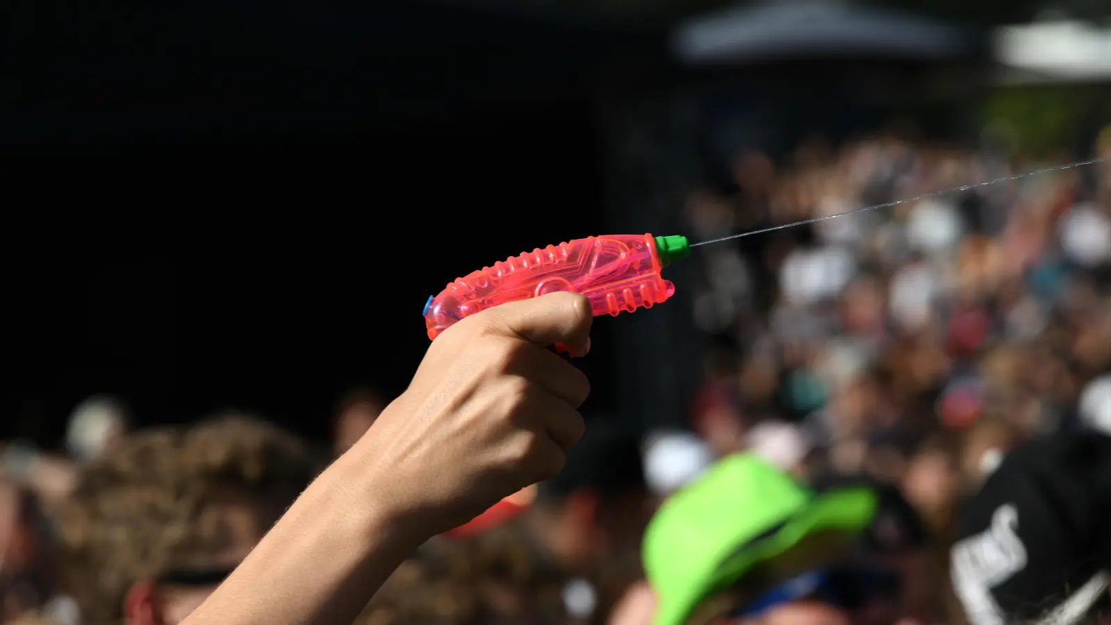 In Pyrbaum (Landkreis Neumarkt in der Oberpfalz) ist ein Streit zwischen einem 22-Jährigen und einem 84-Jährigen eskaliert. (Symbolbild: Ina Fassbender)
