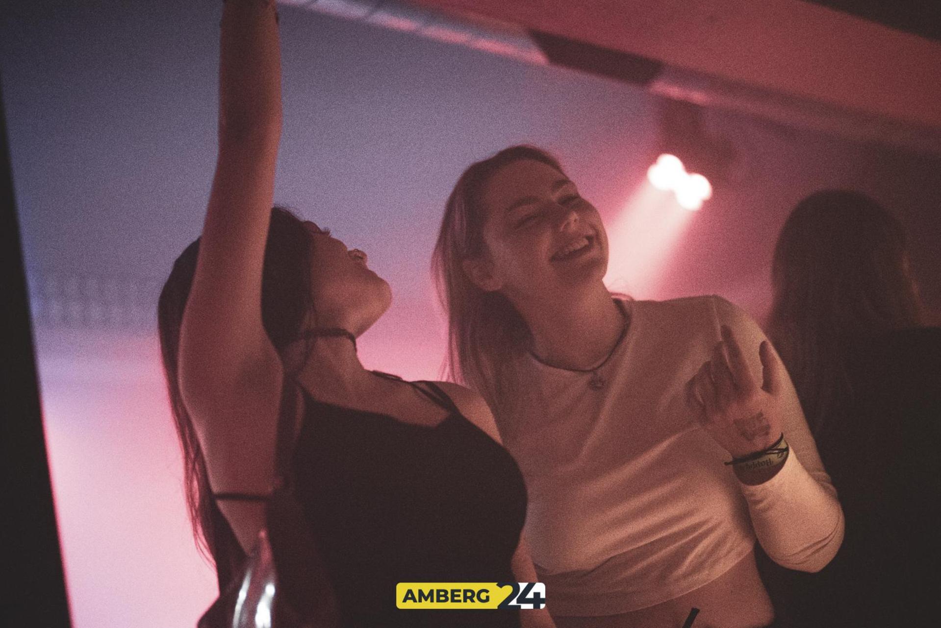 Kinkerlitzchen im Happy Rock. Das sind die Bilder. (Bild: Martin Sponsel)