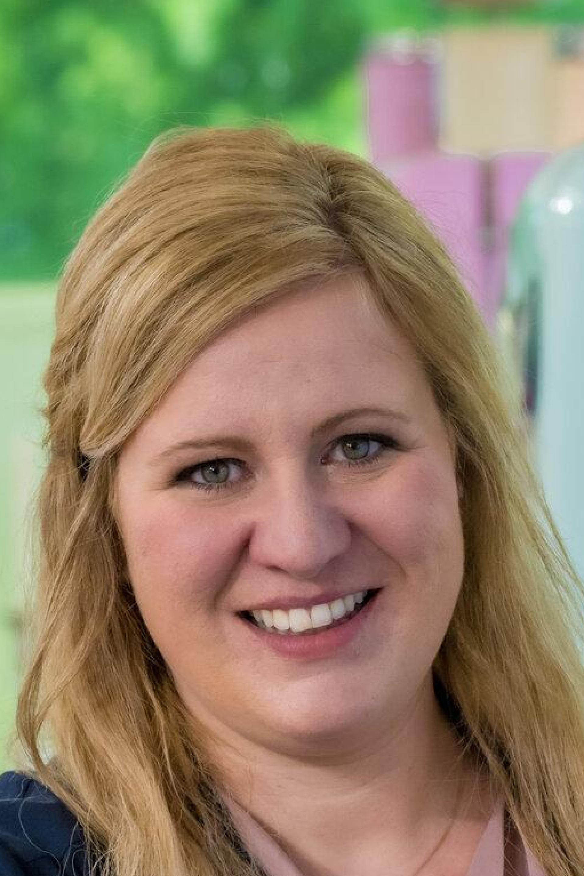 Monika aus Chamerau ist bei der Fernsehsendung „Das große Backen” die erste schwangere Teilnehmerin. (Bild: Copyright: SAT.1/Claudius Pflug;)