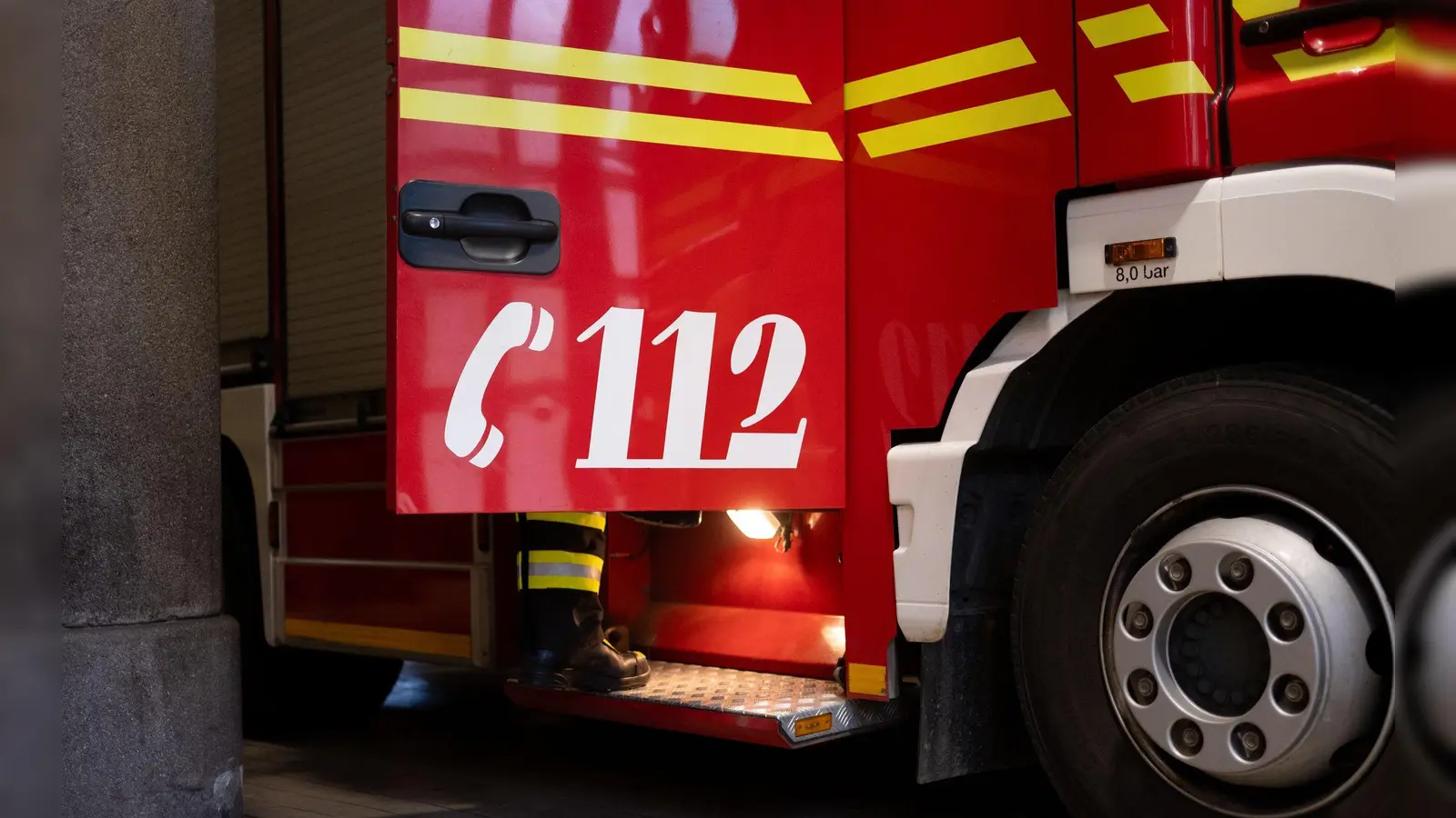 Die örtliche freiwillige Feuerwehr war mit etwa 70 Kräften im Einsatz. (Symbolbild) (Bild: Niklas Treppner/dpa)