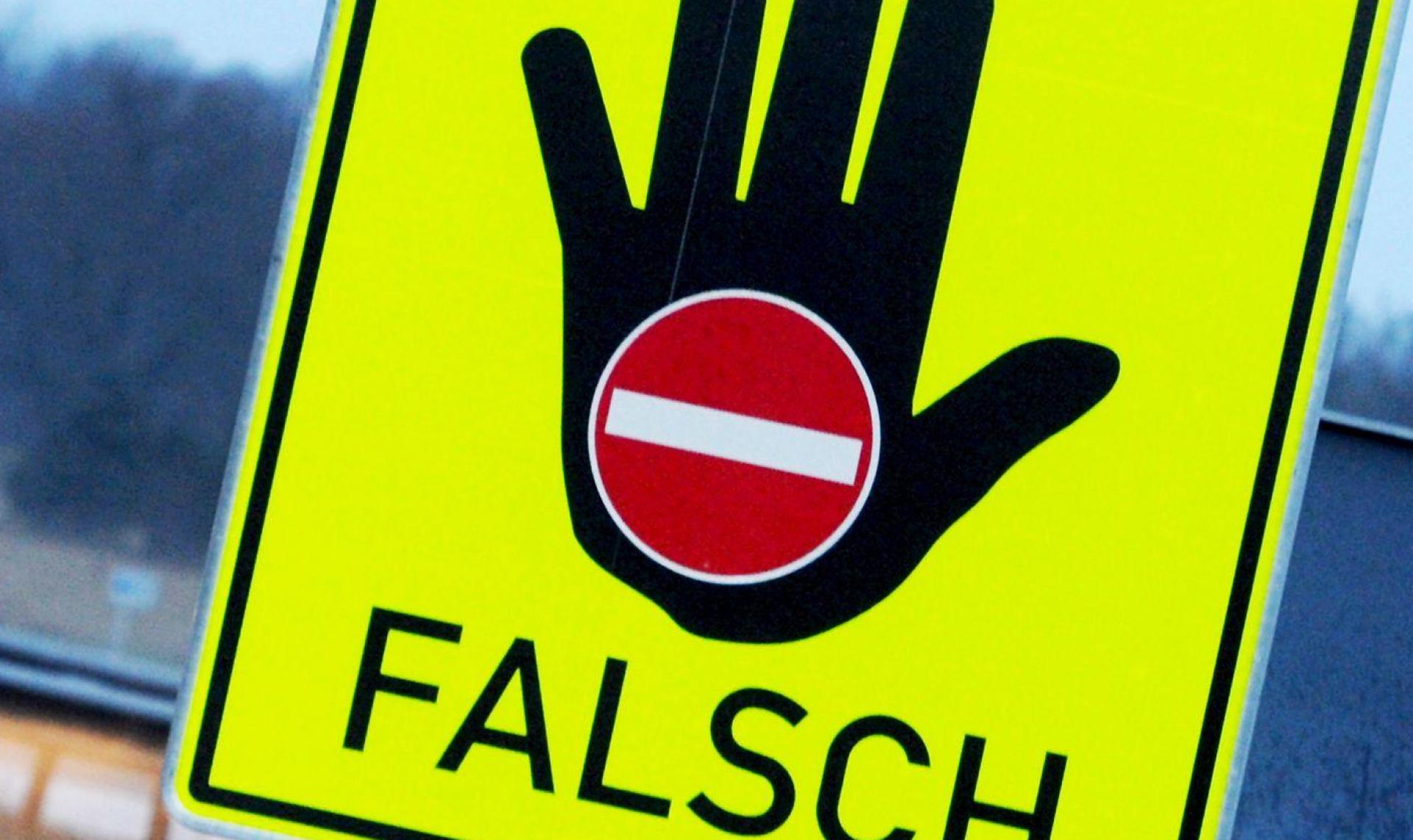 Dreimal ist die Oberpfälzer Polizei wegen Geisterfahrern auf der Autobahn 3 ausgerückt. (Symbolbild: Tobias Hase/dpa)