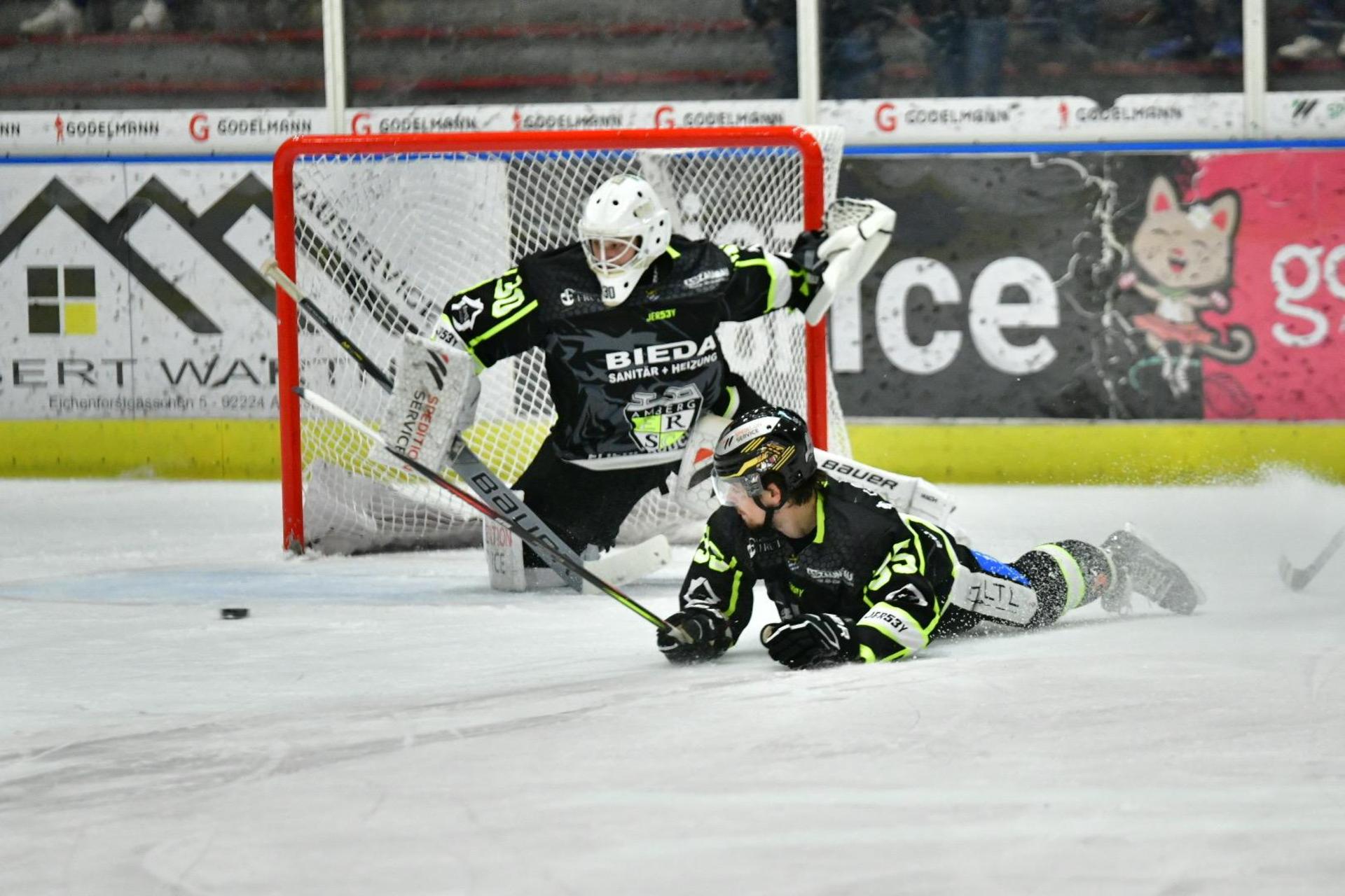 Der ERSC Amberg muss sich dem HC Landsberg mit 2:3 geschlagen geben. (Bild: A.& J. Pastuska)
