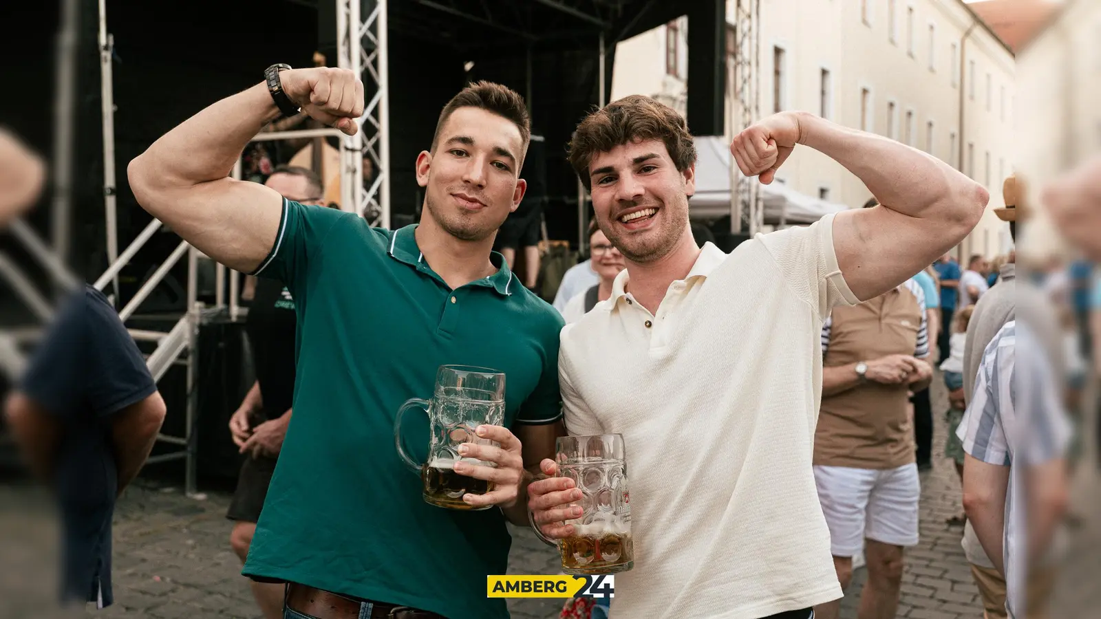 Partystimmung pur gab's auch auf dem Malteserplatz! (Bild: David Mueller)