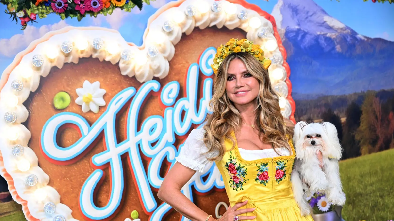 Nach dem „HeidiFest“ dreht Klum schon für die neue Staffel von „Germany's Next Topmodel“. (Archivbild) (Bild: Felix Hörhager/dpa)
