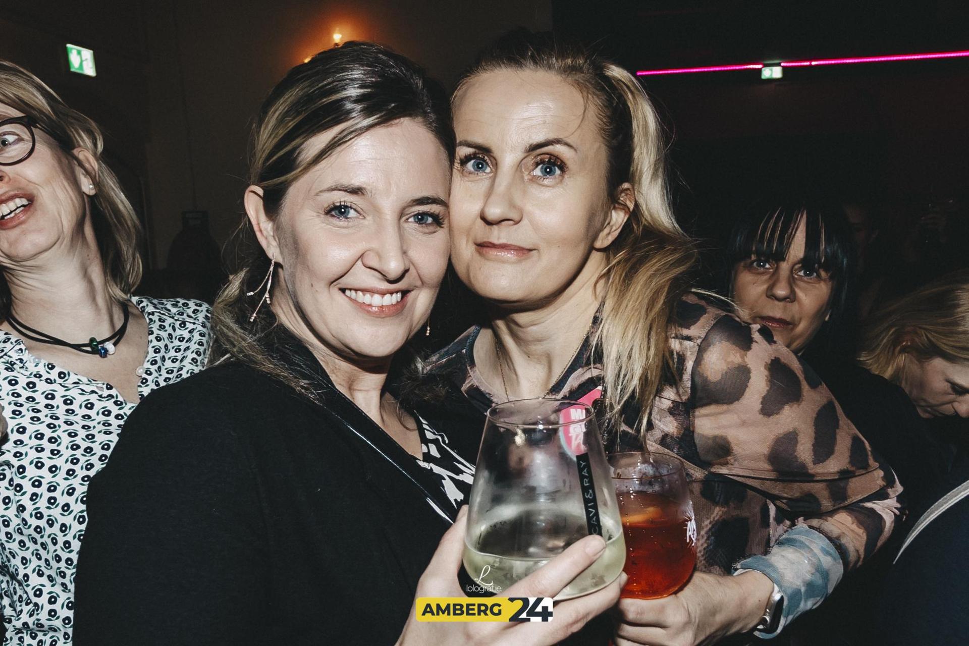 Die Event-Reihe „Mama geht tanzen” machte auch in Amberg Halt. (Bild: Leonie Hartung)