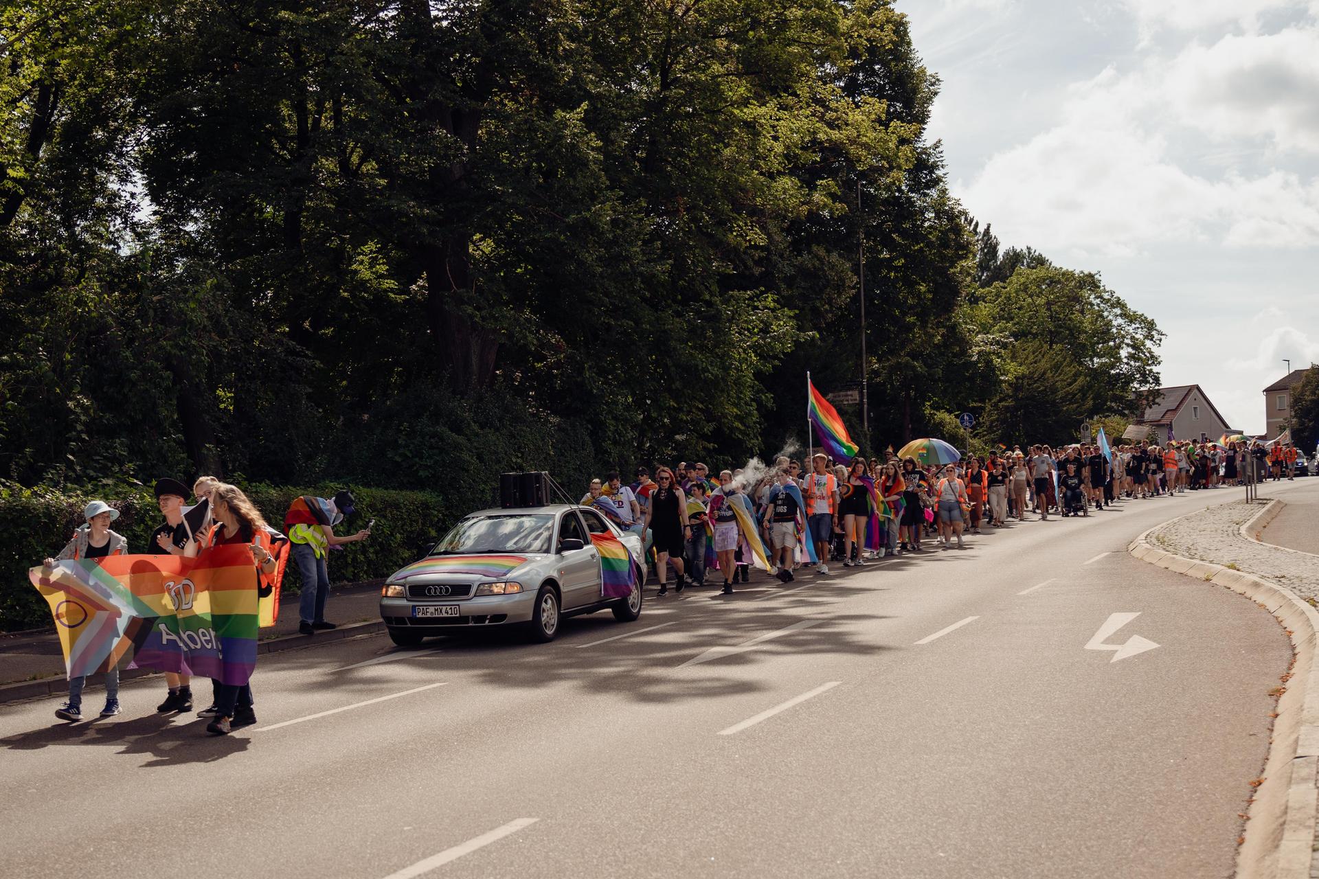 Das war beim Amberger CSD-Demozug am Samstag los. (Bild: Ria Schmidt)