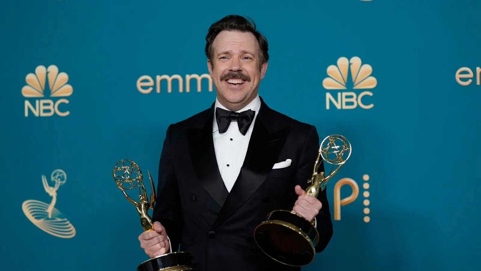 Hauptdarsteller Jason Sudeikis gewann für „Ted Lasso“ Emmys. (Archivbild) (Bild: Jae C. Hong/Invision/AP/dpa)