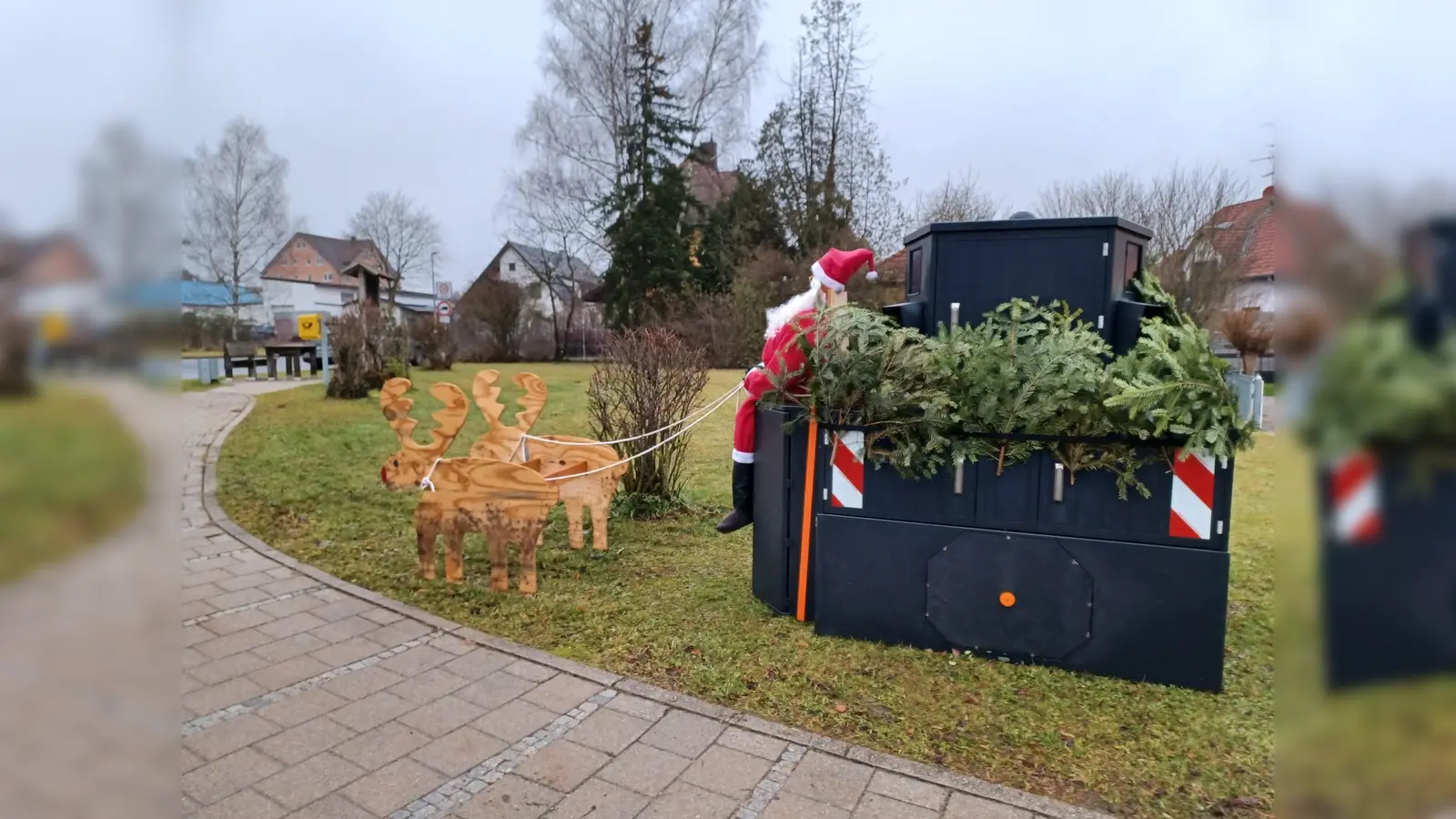 Blitzer „Beppi” steht mit seinem Gespann in Pyrbaum udn verbreitet gute Stimmung.  (Bild: ZVKVS )