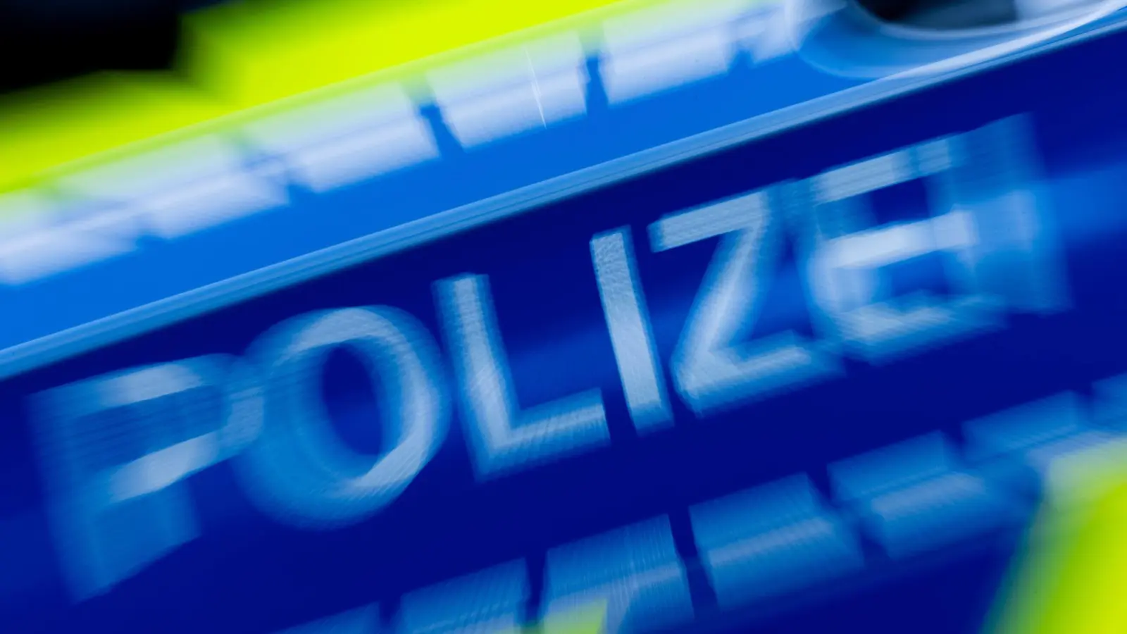 Die Polizei sucht in Sulzbach-Rosenberg derzeit nach einem Graffiti-Sprayer. (Bild: Rolf Vennenbernd/dpa)