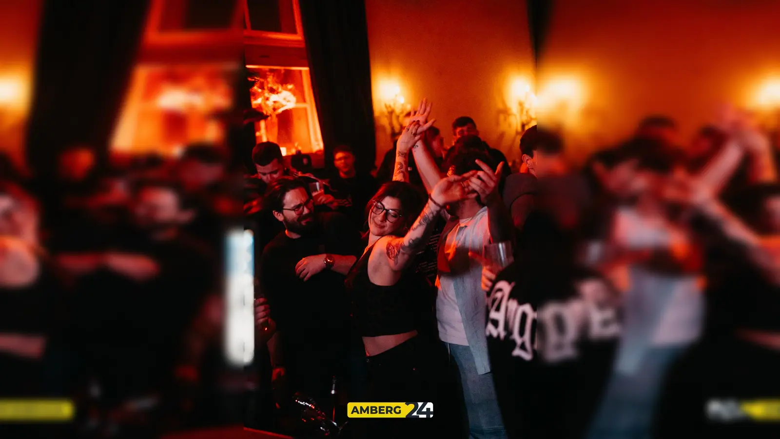 Im Casino-Saal war am Samstag die erste VIBES-Party des Jahres. (Bild: Mario Donhauser)