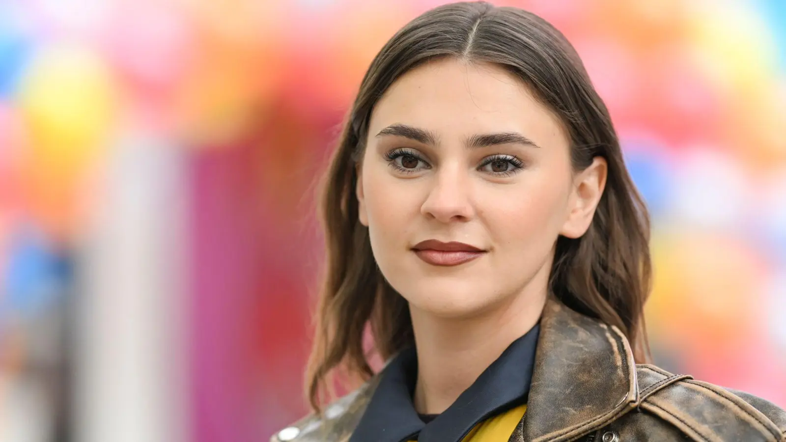 In ihrem Podcast erzählte Model Stefanie Giesinger davon, dass sie zurzeit viel weine. (Archivbild) (Bild: Jens Kalaene/dpa)