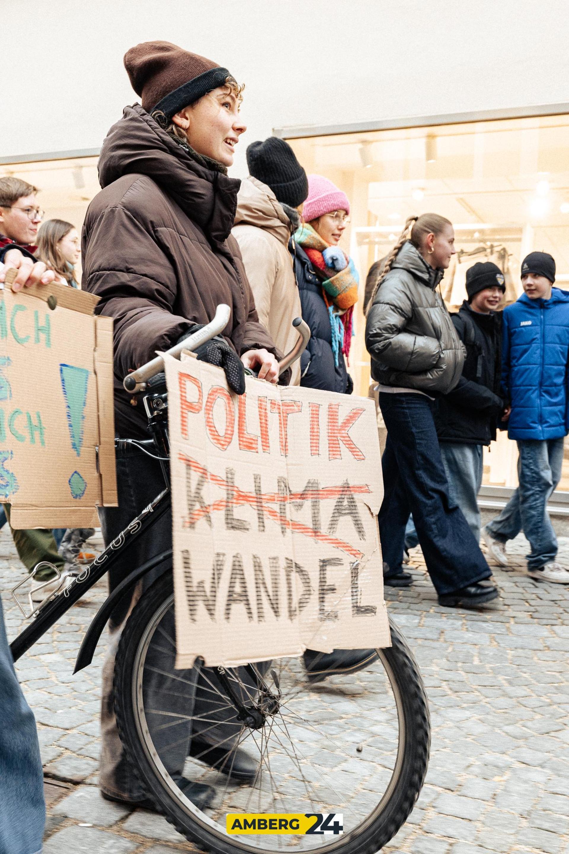 Klimastreik in Amberg. (Bild: David Mueller)