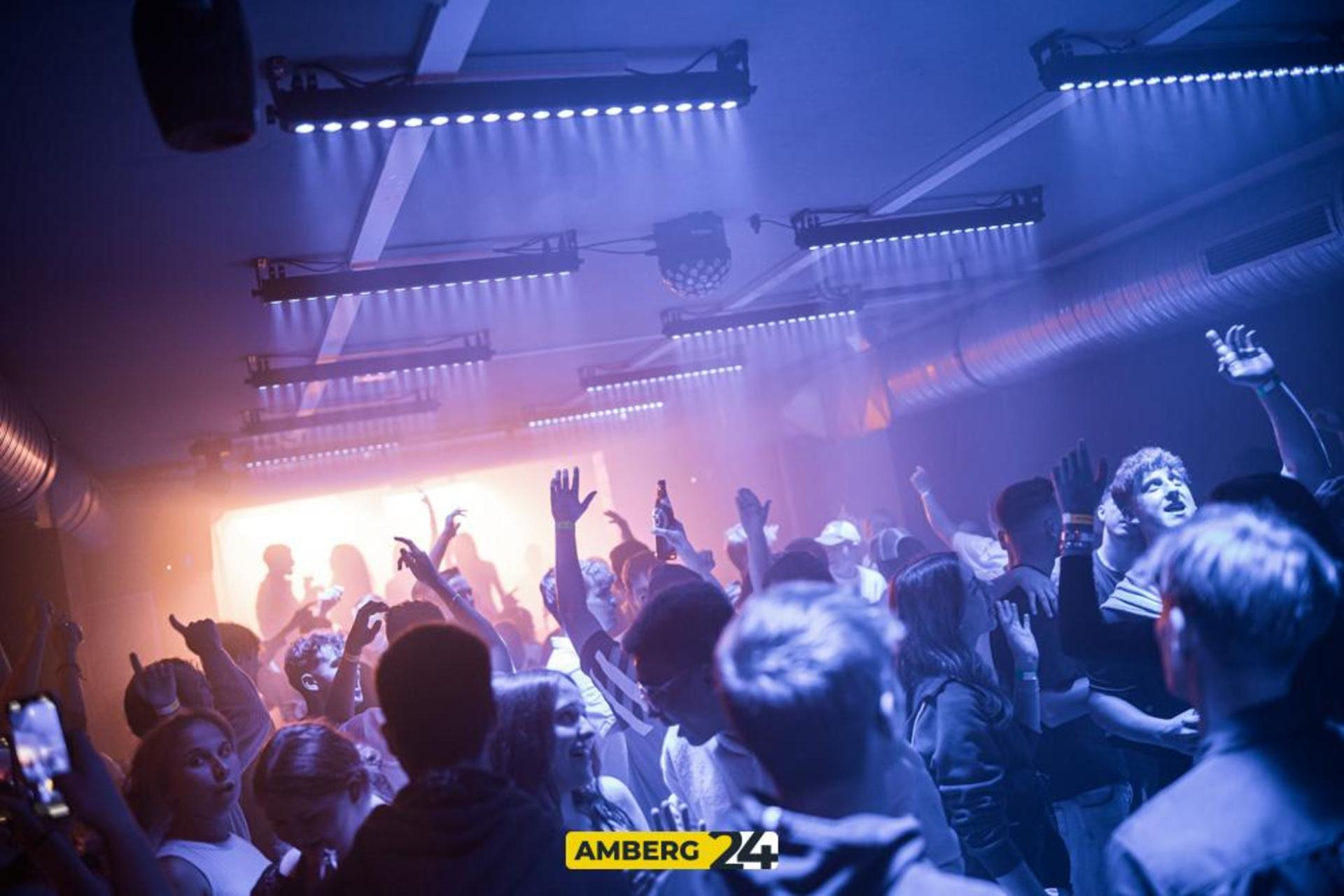 Kinkerlitzchen im Happy Rock. Die Fotos vom Samstag.  (Bild: Martin Sponsel)