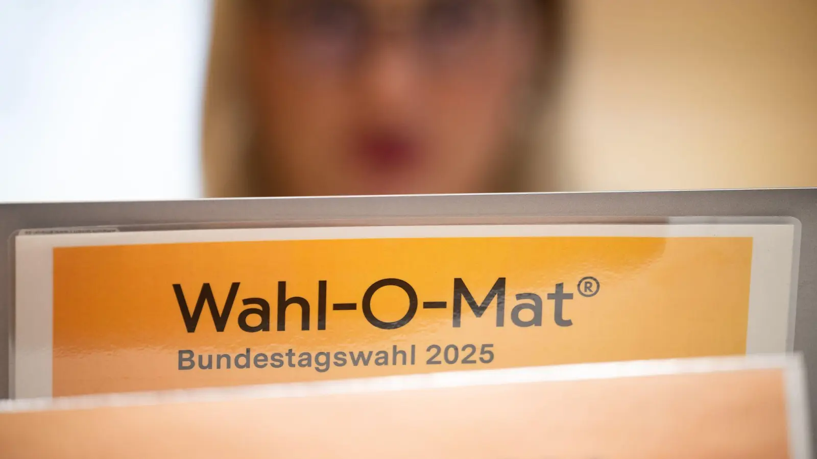 Der Wahl-O-Mat soll besonders auch junge Menschen ansprechen. (Bild: Sebastian Christoph Gollnow/dpa)