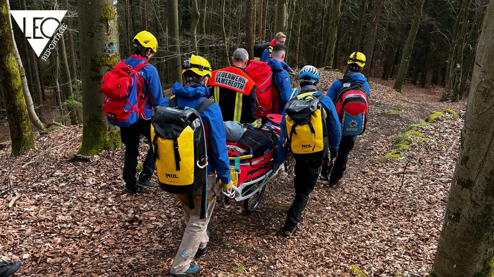Die Bergwacht kommt dann zum Einsatz, wenn das Gelände unwegsam wird.  (Bild: Bergwacht Amberg)