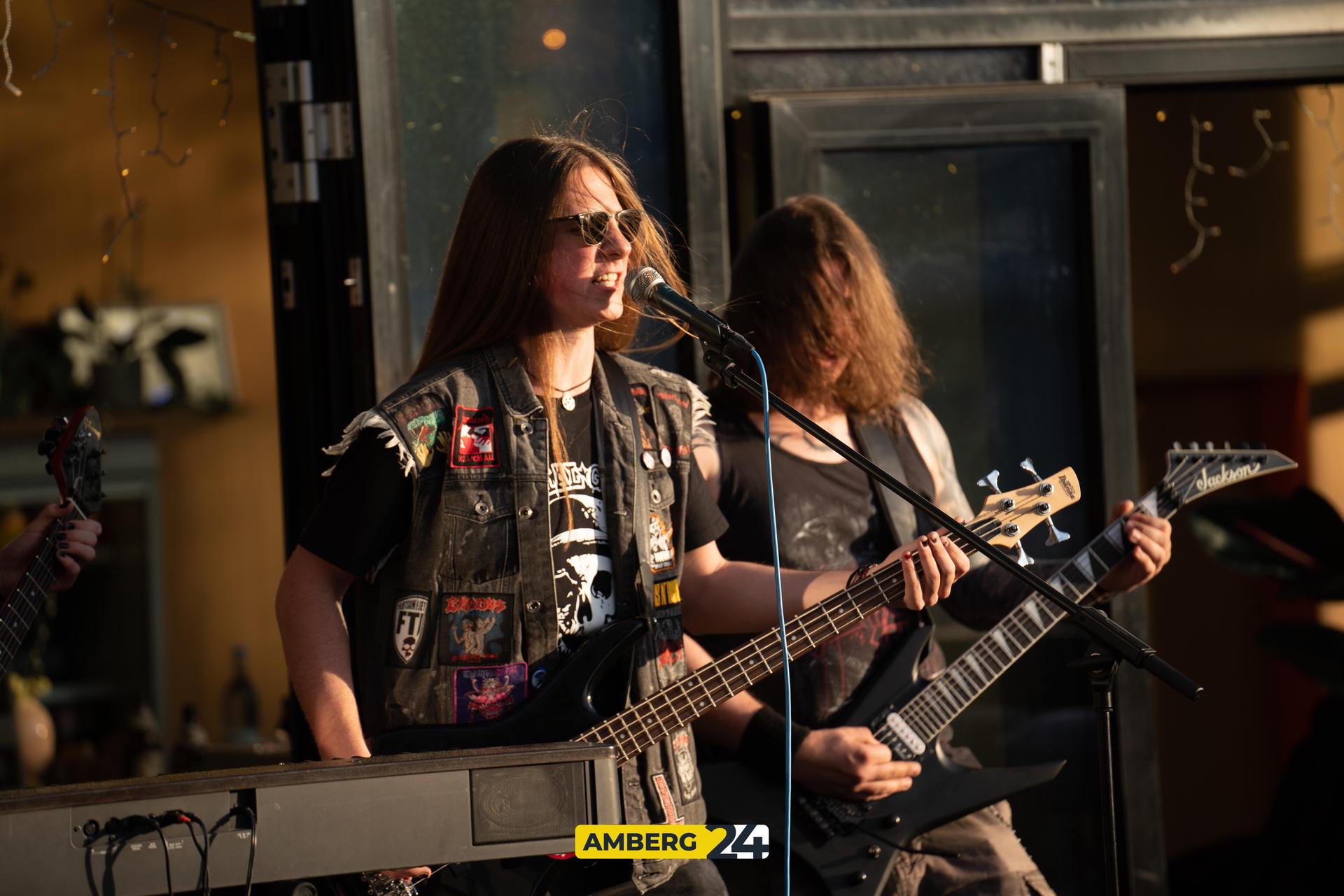 Der Frühling ist zurück und die Open Stage im Amberger Beanery wird ins Freie verlegt.  (Bild: Daniel Geiger)