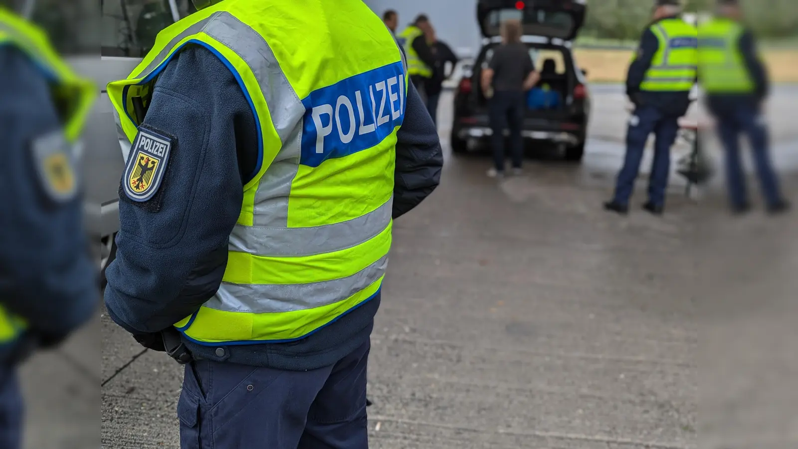 Vier Straftäter gingen der Bundespolizei Waidhaus bei ihren Kontrollen an einem Tag ins Netz. (Bild: Bundespolizei /exb)