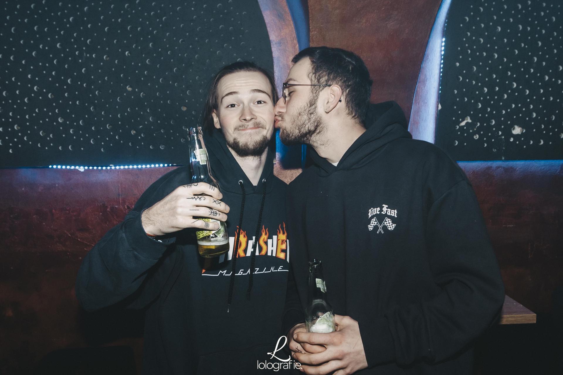 Die Partybilder vom UNS (Bild: Leonie Hartung)