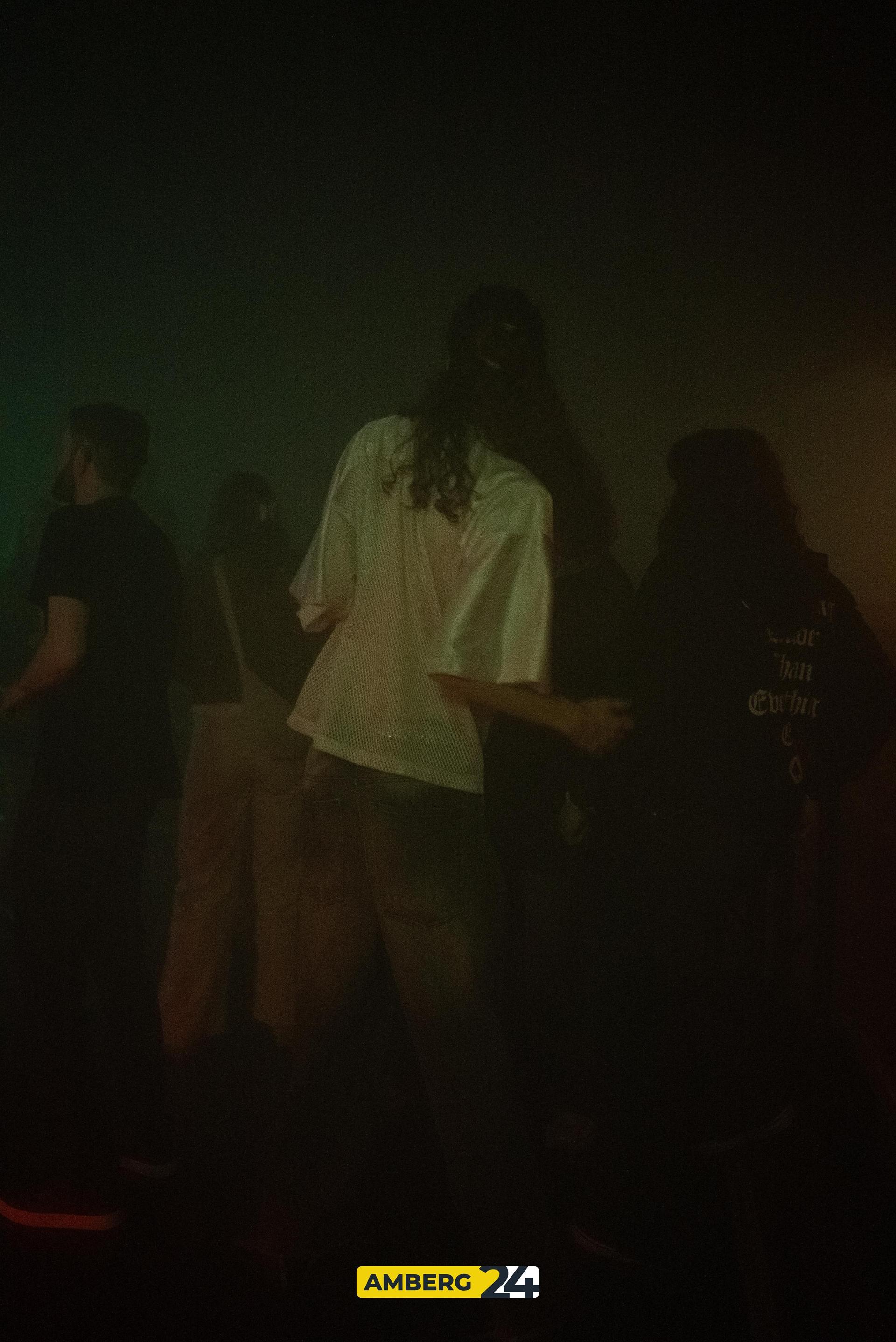 Dark Techno und Electro gab&#39;s am Samstag im Trio Amberg! (Bild: Mario Donhauser)