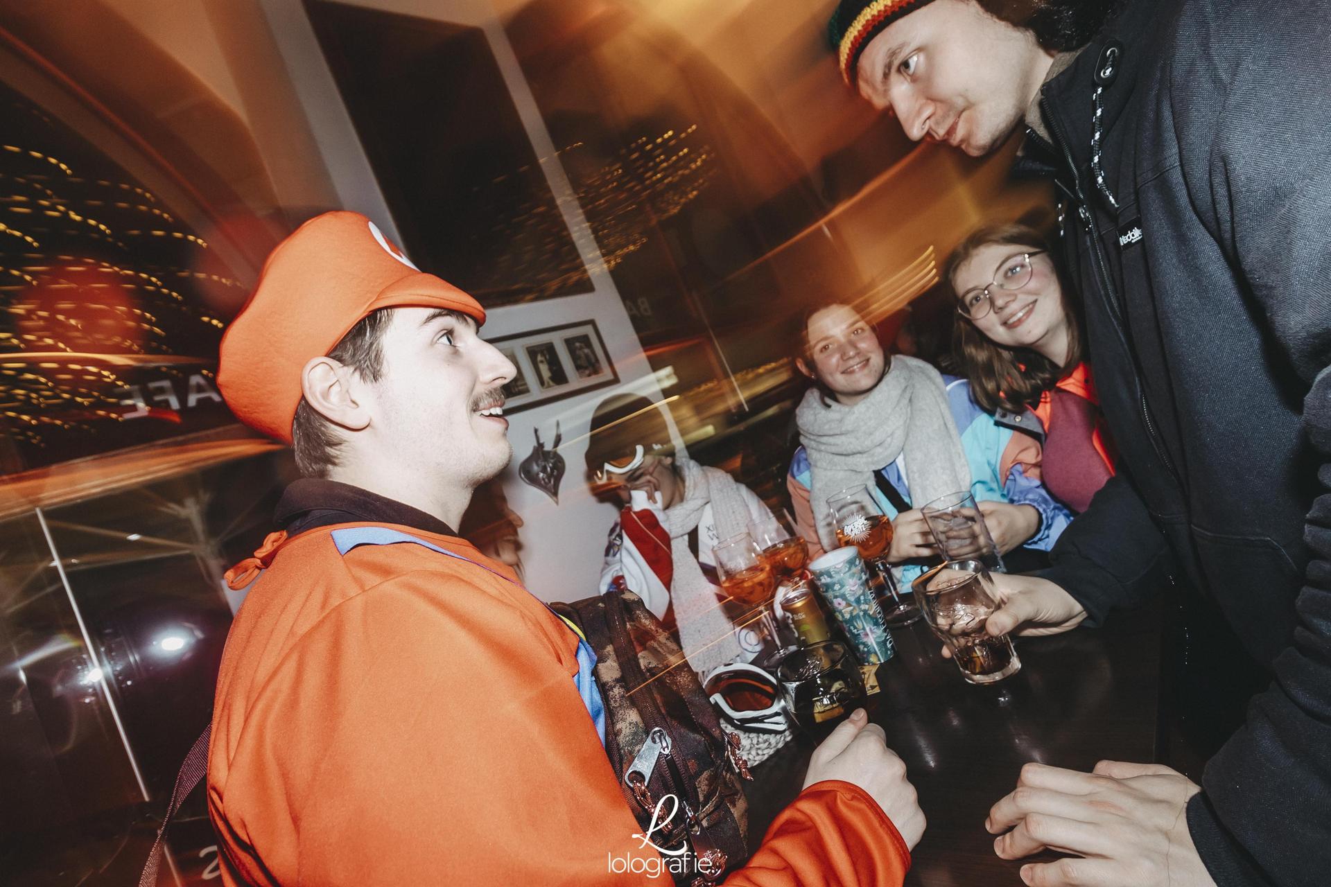 So war der Weiberfasching im Roberts (Bild: ama)