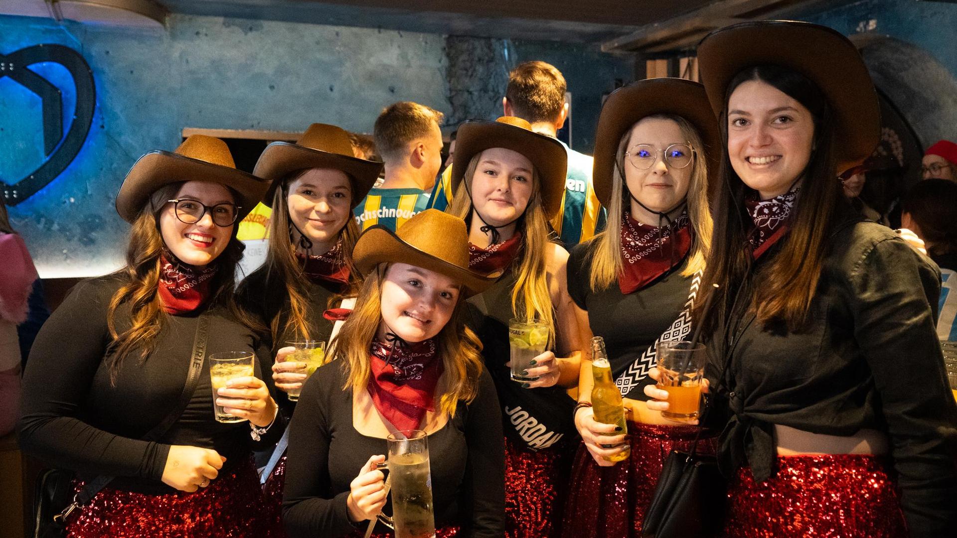 Das Blaue Haus hat am 11.11. den Fasching gestartet. (Bild: knz)