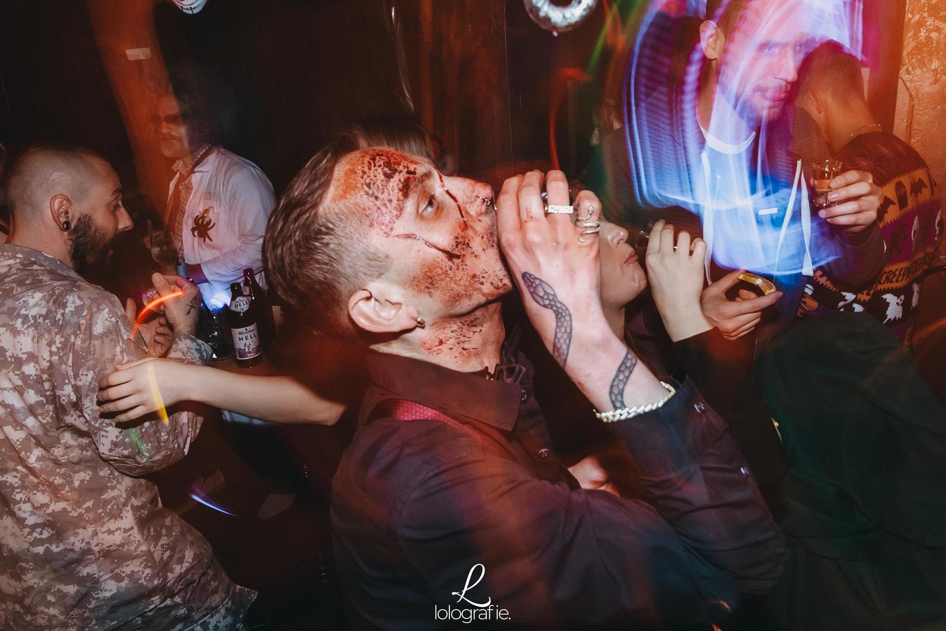 Schaurige Partynacht im UNS. (Bild: Leonie Hartung)