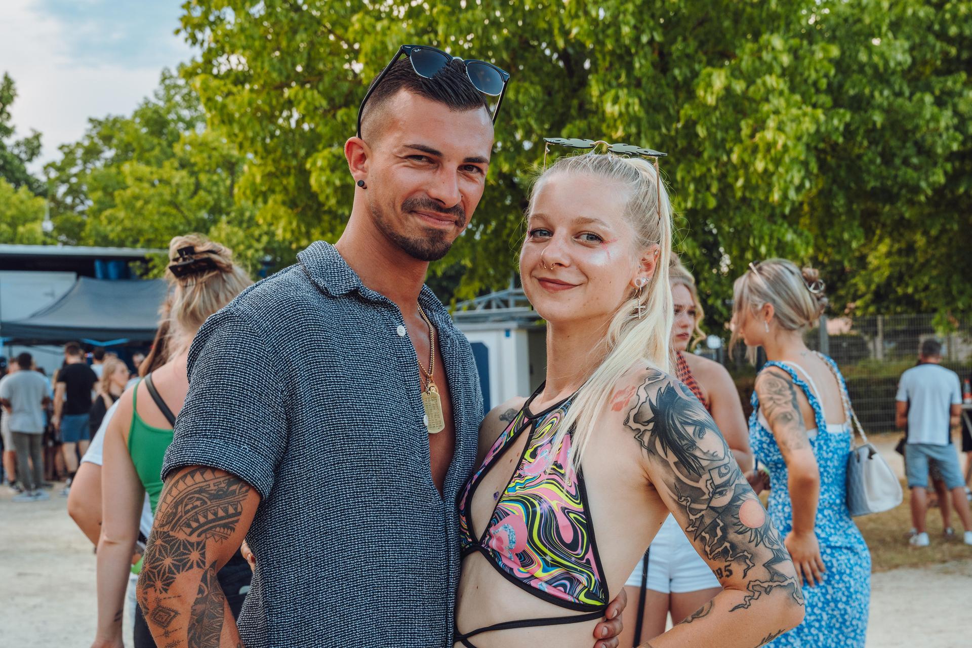 Shisha, Drinks und guter Hip-Hop. So war&#39;s am Hip-Hop BBQ in Amberg.  (Bild: Denise Helmschrott)