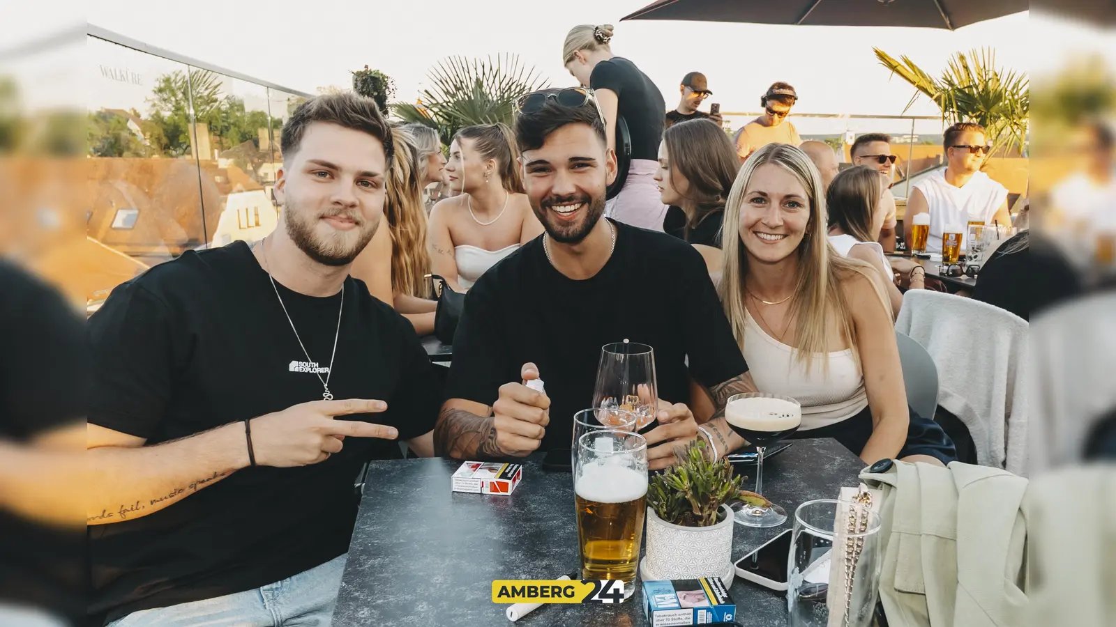 Das perfekte Wetter und eine noch bessere Location gab's am Mittwochabend. Feiertagsstimmung in der Walküre inklusive. (Bild: Lolografie)