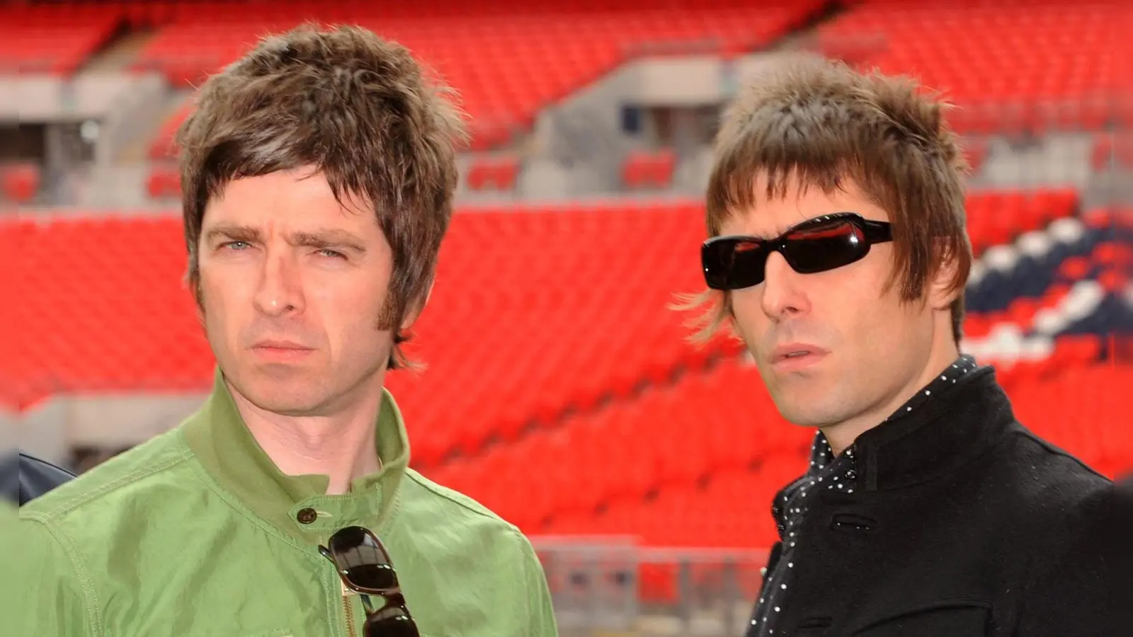 Wollen auch in den USA, Kanada und Mexiko spielen: Noel und Liam Gallagher. (Archivfoto)  (Bild: Zak Hussein/PA Wire/dpa)