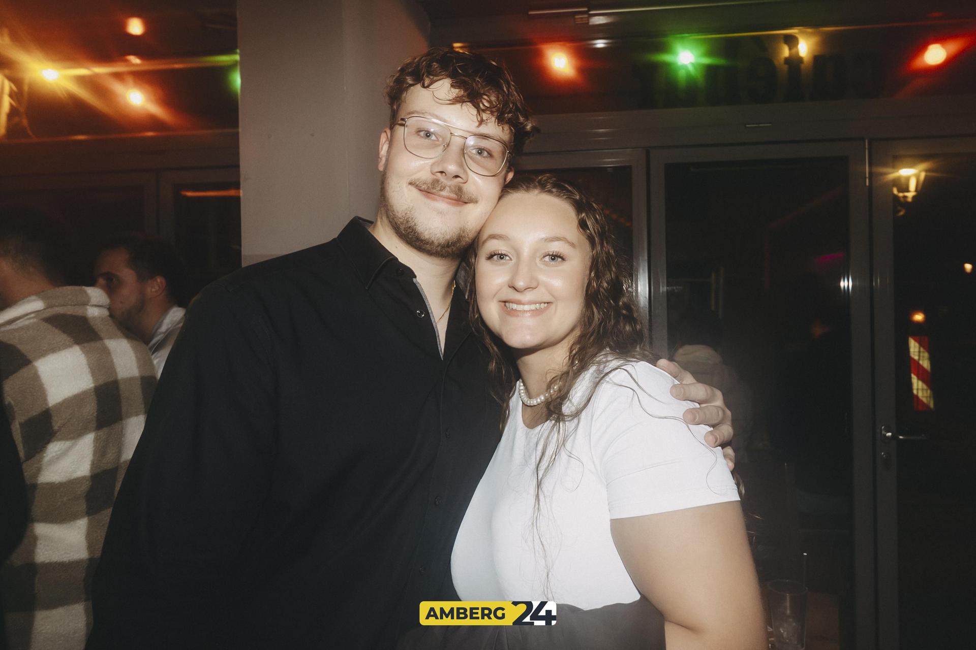 Unsere Fotografin war im Colomba und hat die besten Bilder des Abends für euch. (Bild: Lolografie)