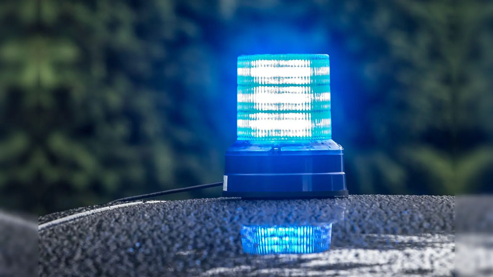 Die Polizei sucht Zeugen einer Sachbeschädigung in Amberg. (Symbolbild: Armin Weigel)