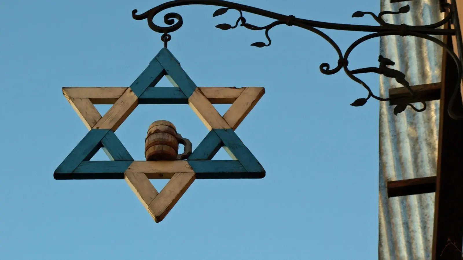 Der Stern zeigts an: Hier geht's zum Zoigl. Auch in Amberg gibt's den Zoigl-Stern. (Symbolbild: Benkhardt)