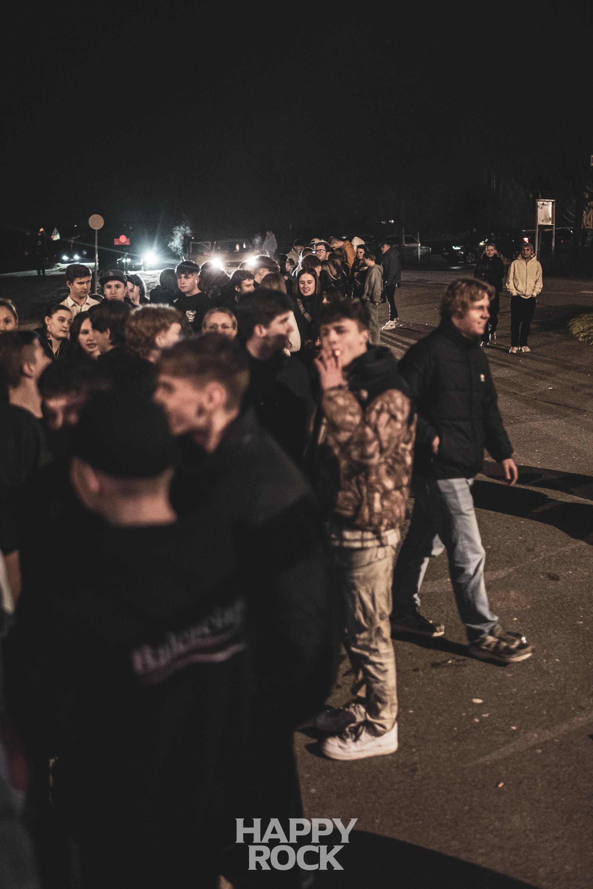 Die Oberstufe des MRG feierte am Freitagabend im Happy Rock (Bild: Julia Bär)