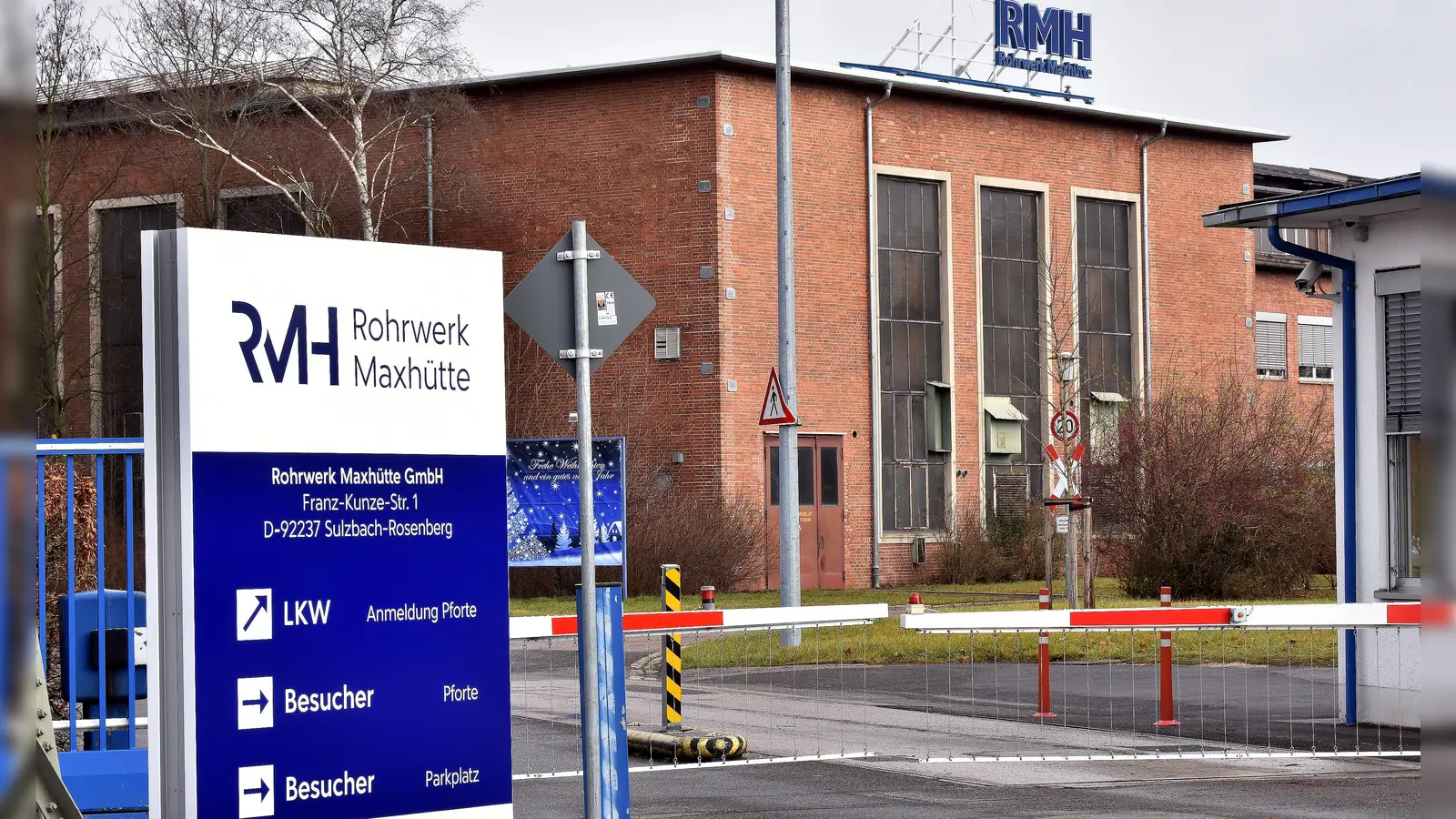 Von der Insolvenz des Rohrwerks in Sulzbach-Rosenberg sind auch vier dort beschäftigte Auszubildende betroffen.  (Archivbild: Stephan Huber)