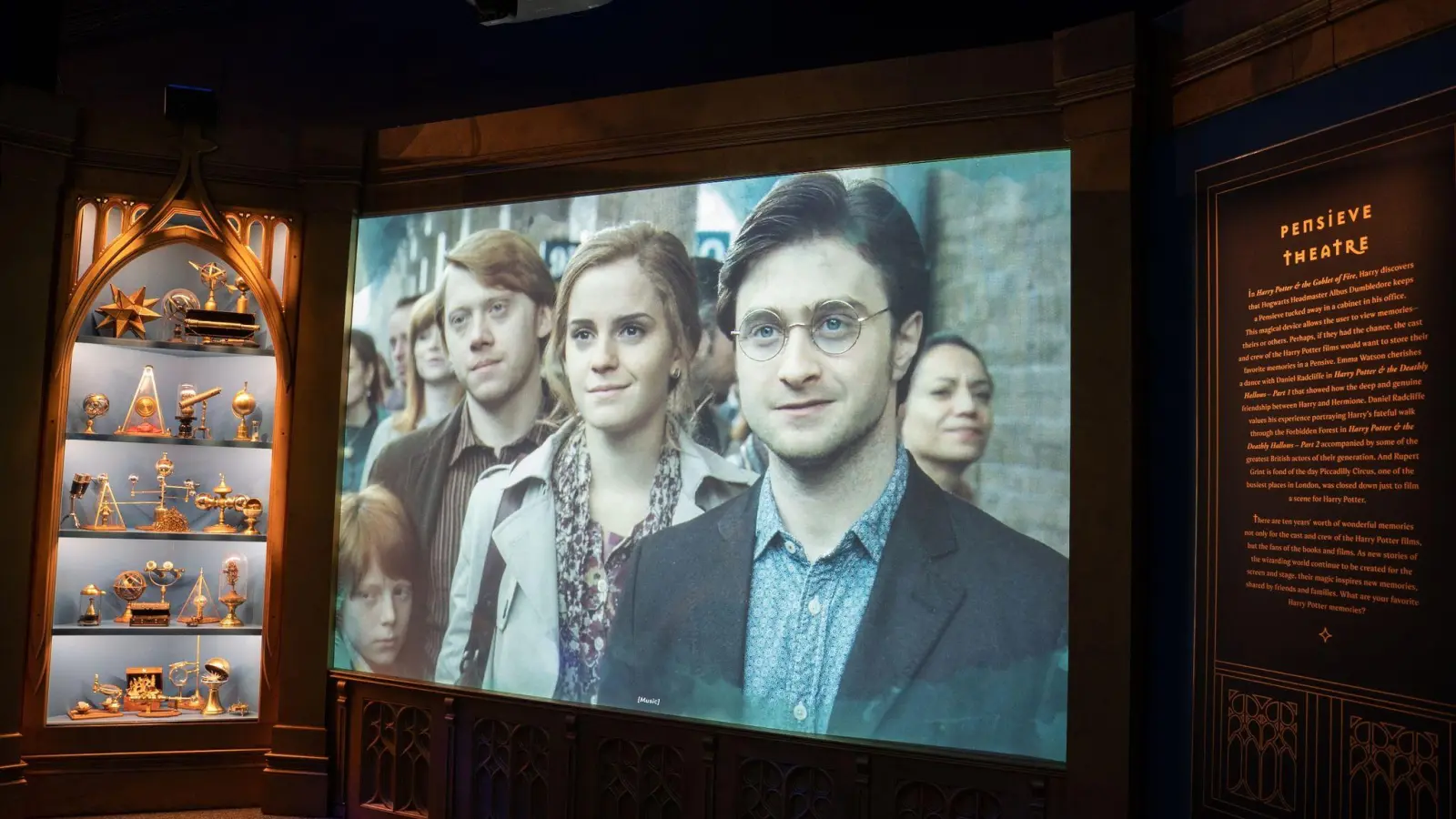 Das Foto zeigt einen Ausschnitt aus „Harry Potter: Die Ausstellung“ bei der Weltpremiere 2022 in Philadelphia, USA. (Bild: Matthias Buchegger/allegria.at/dpa/Handout)