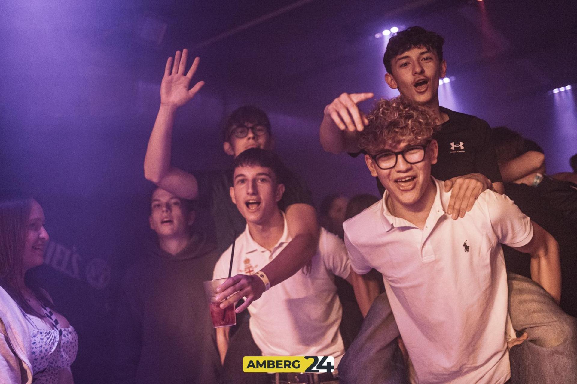 Am Wochenende habt ihr im Happy Rock gefeiert - sogar ab 16. (Bild: Martin Sponsel)