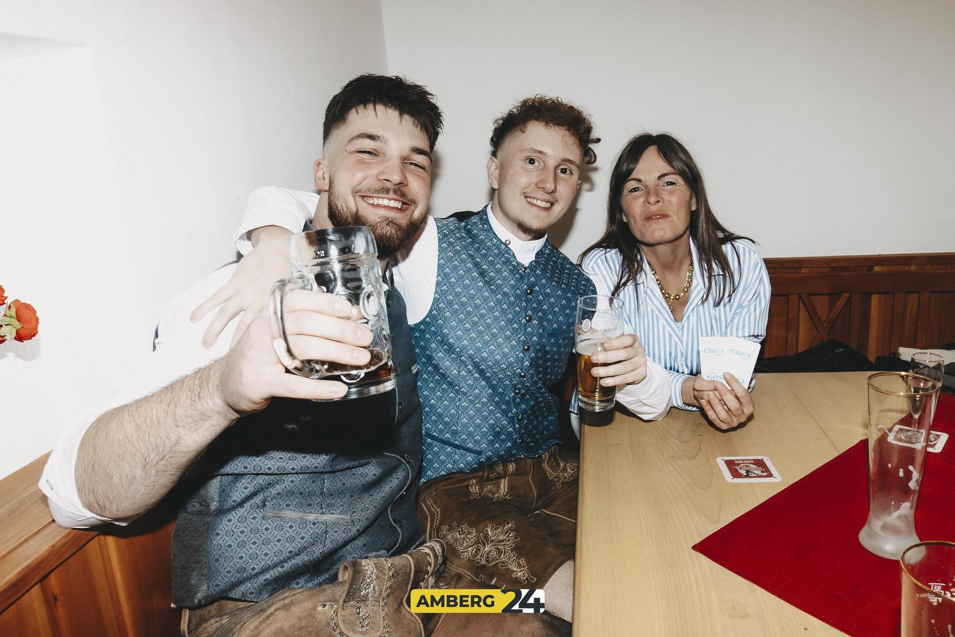 Im Heimatgenuss sorgten die „Boazn Briada” für Stimmung.  (Bild: Lolografie)