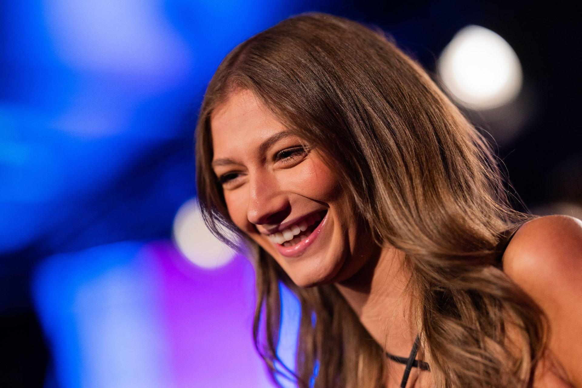 Leony tritt neben Nico Santos und Levent Geiger im September in Marktredwitz auf. (Bild: Rolf Vennenbernd/dpa)