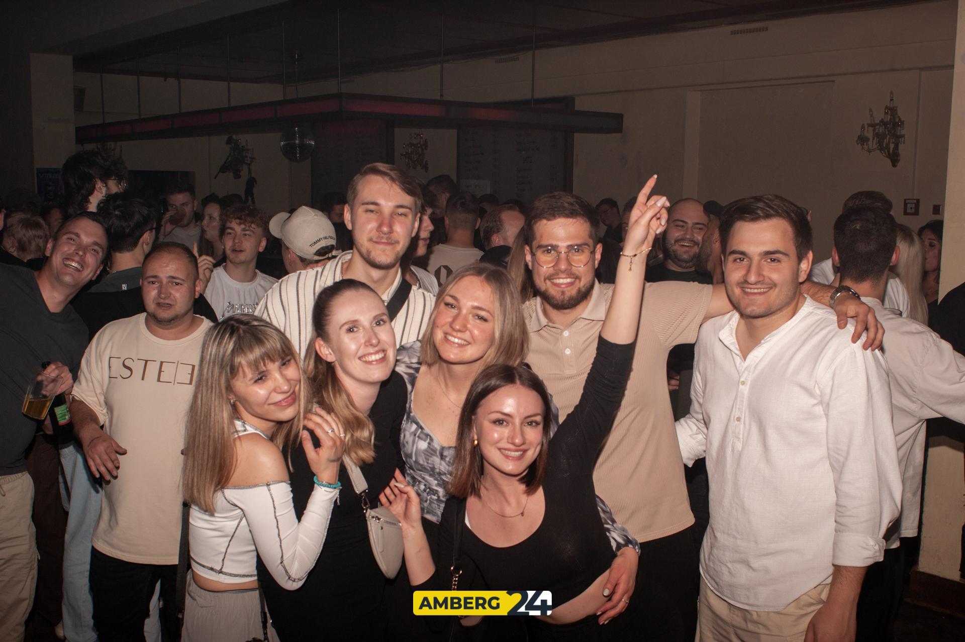 2000er im Casino: Die Fotos vom Sonntag (Bild: Dominik Mark)