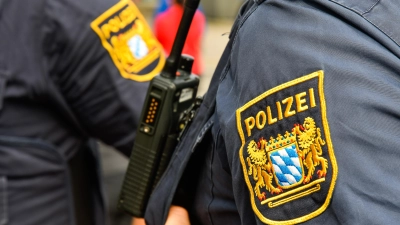 Nach dem Diebstahl eines Pedelecs nahm die Polizei einen 15-Jährigen am Bahnhof Sulzbach-Rosenberg fest. (Symbolbild: Petra Hartl)
