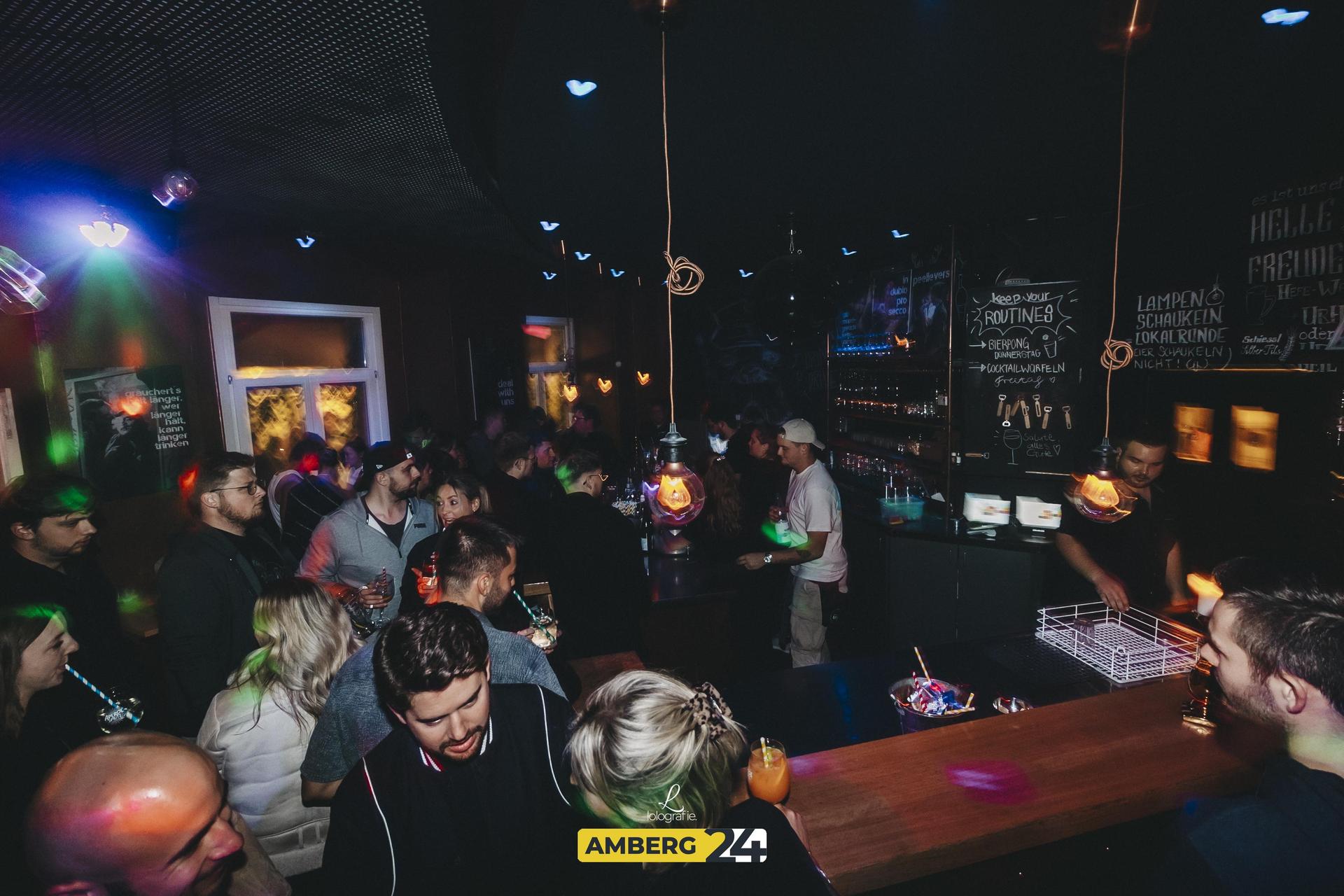 Das Feiern nimmt kein Ende. Batz und „Tanzdirektion Süd” heizten beim Househof ein.  (Bild: Leonie Hartung)