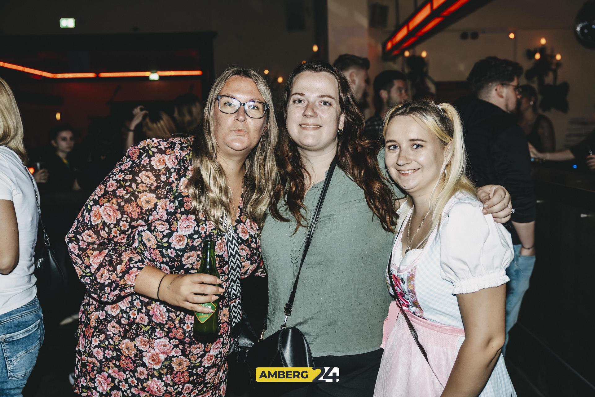 Beim Hood of Hip-Hop im Casino waren viele Feierwillige am Start.  (Bild: Lolografie )