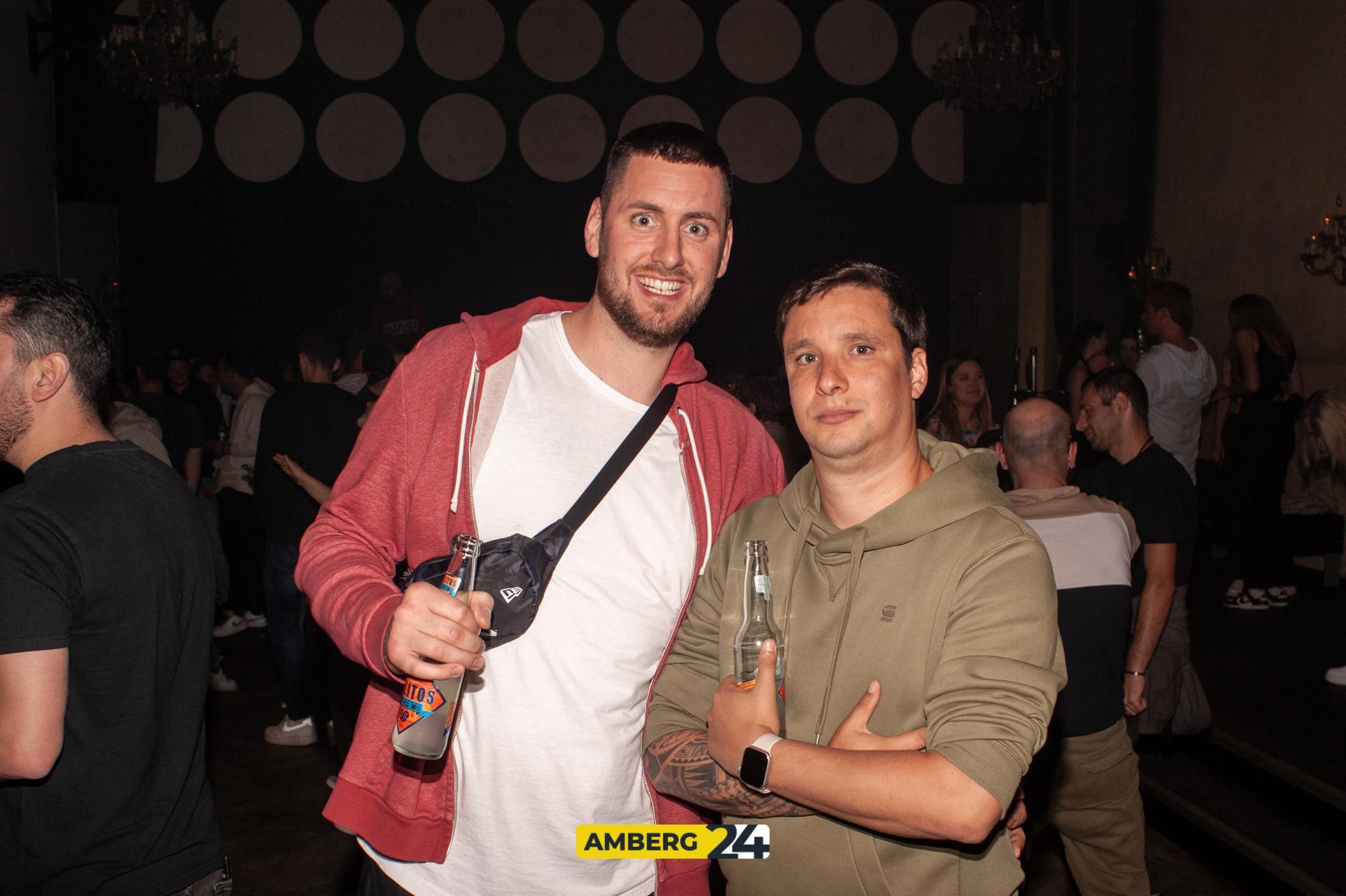 2000er im Casino: Die Fotos vom Sonntag (Bild: Dominik Mark)