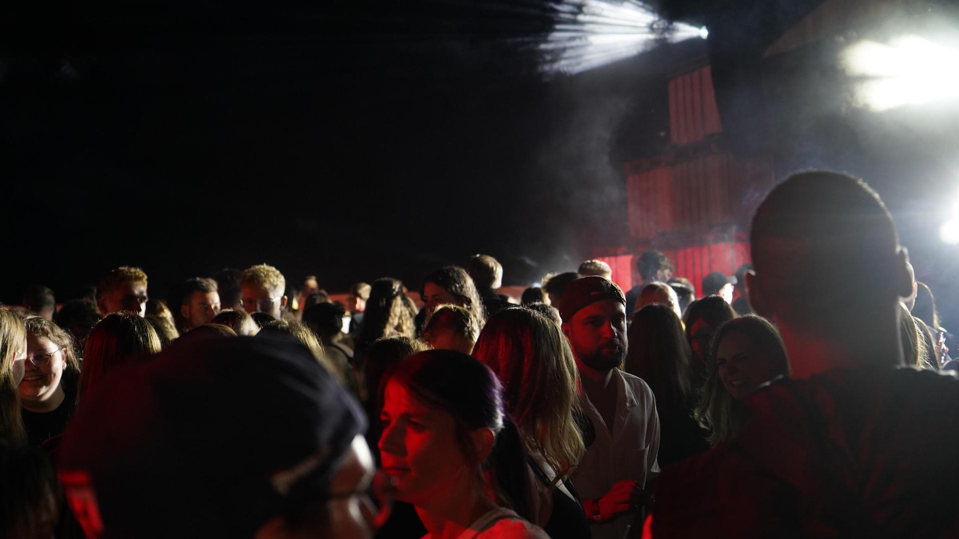 Die „Sandtastic”-Beachparty in Störnstein. (Bild: mcl)