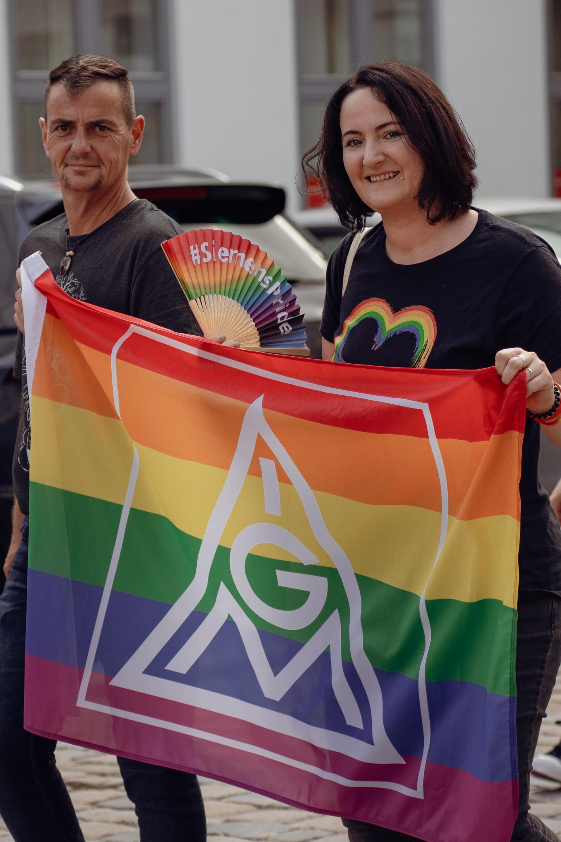 Das war beim Amberger CSD-Demozug am Samstag los. (Bild: Ria Schmidt)