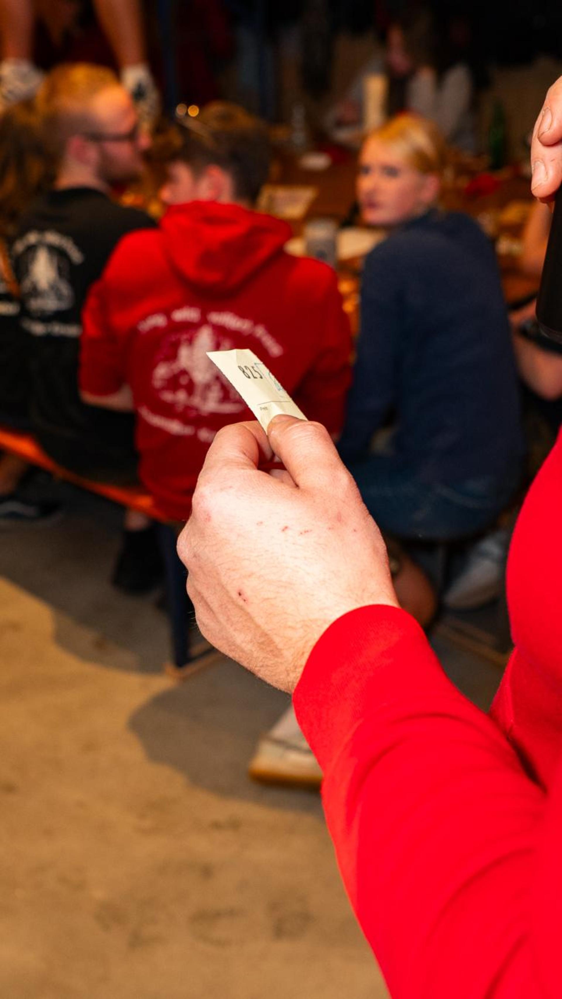 Endspurt bei der Thansüßer Kirwa am Montag.  (Bild: Hannes Stock)