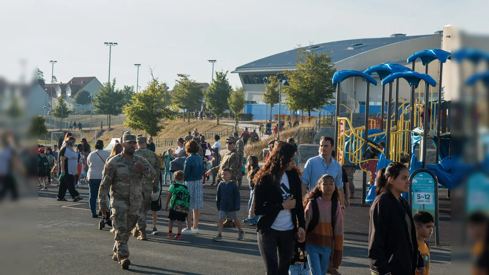 Ein Bild vom ersten Schultag in Grund- und Mittelschule am Netzaberg. Ende vergangener Woche gab es hier eine Art Schulstreik gegen Maßnahmen der Trumpregierung (Archivbild: Spc. Christian Carrillo)