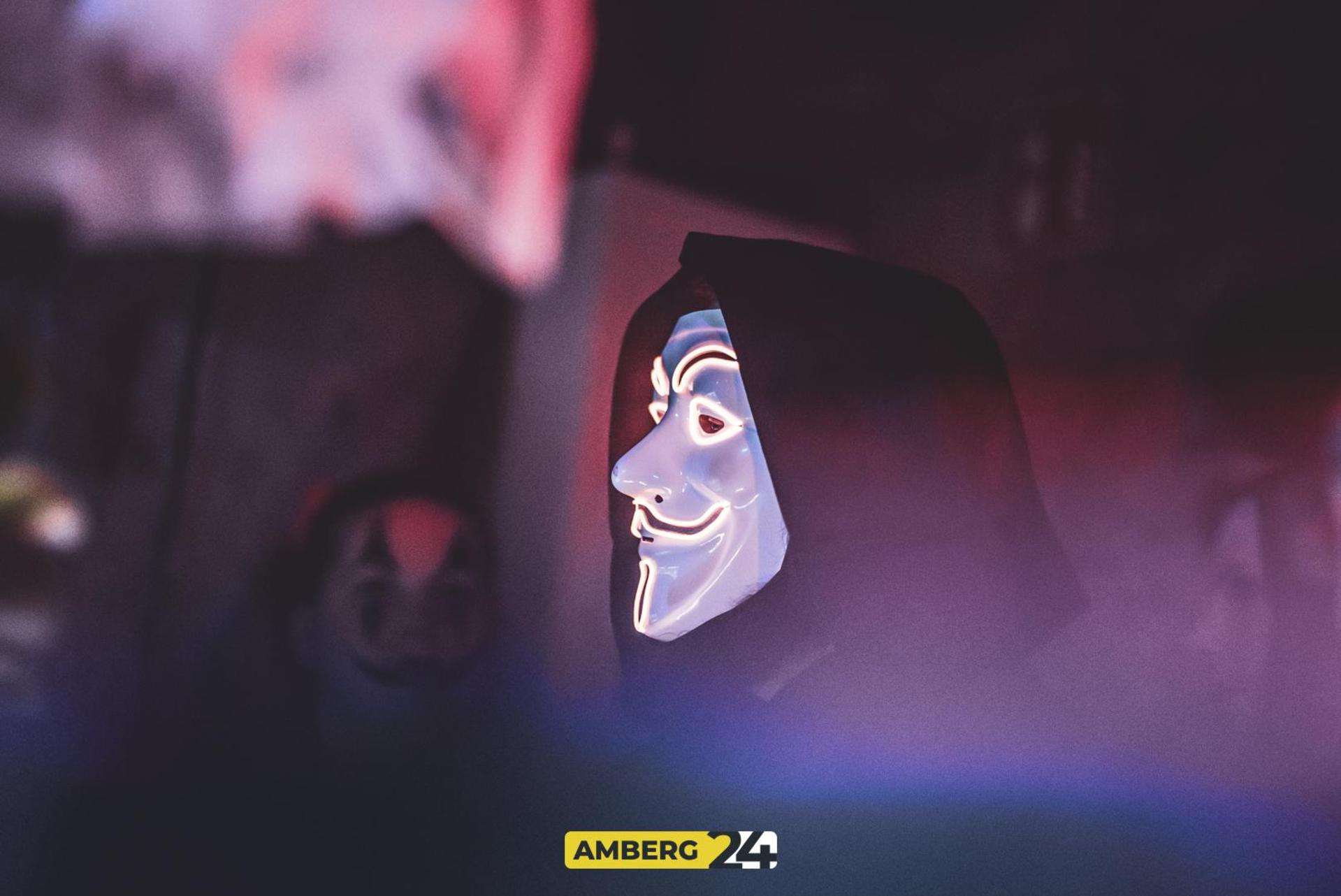 Saures auf die Ohren und eine spooky Atmo haben die Veranstalter der fetten Halloween-Party im Happy Rock versprochen. (Bild: Julia Bär)